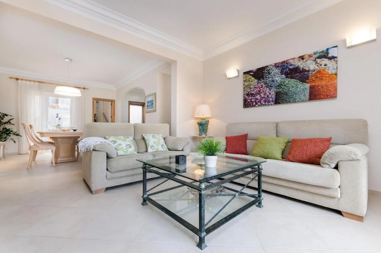 Yourhouse Casa Rafael Can Picafort  0*, Can Picafort (Mallorca) Španělsko